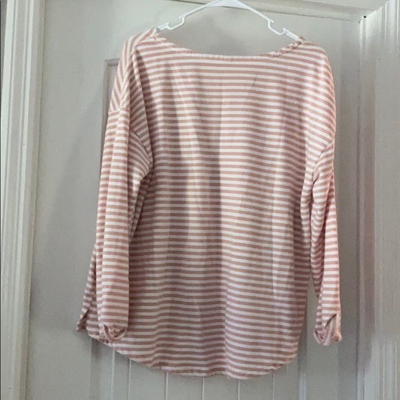 Old Navy Long Sleeve - Picture 2 of 3